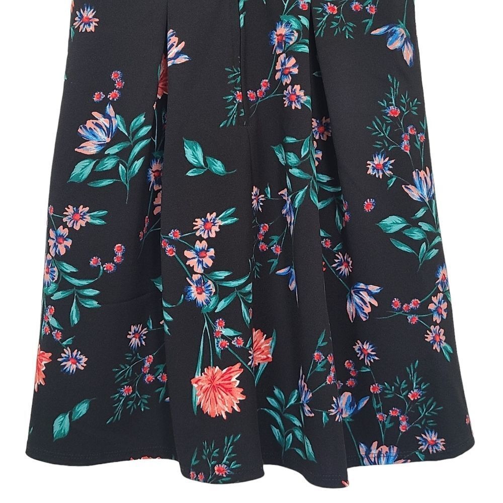Speechless Fit Flair Skater Strappy Womens Dress Black Floral Size Medium - Picture 6 of 11